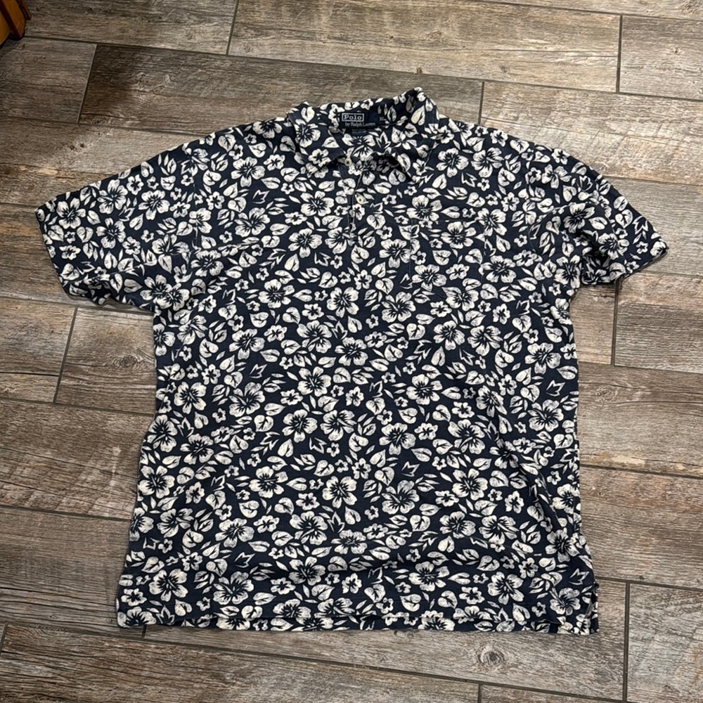 Ralph Lauren Black and White Casual Button Down Shirt​